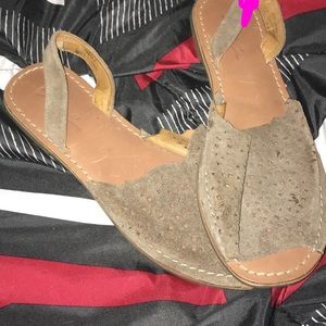 Size 8 never worn
